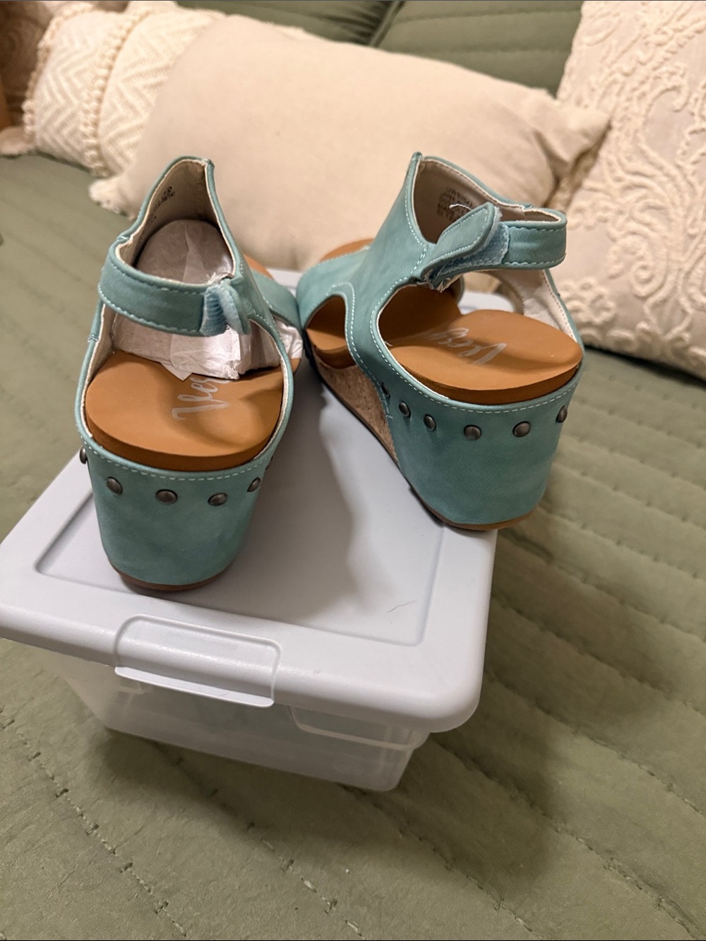 Very G Turquoise Open-Toe Slingback Sandals - Picture 3 of 5